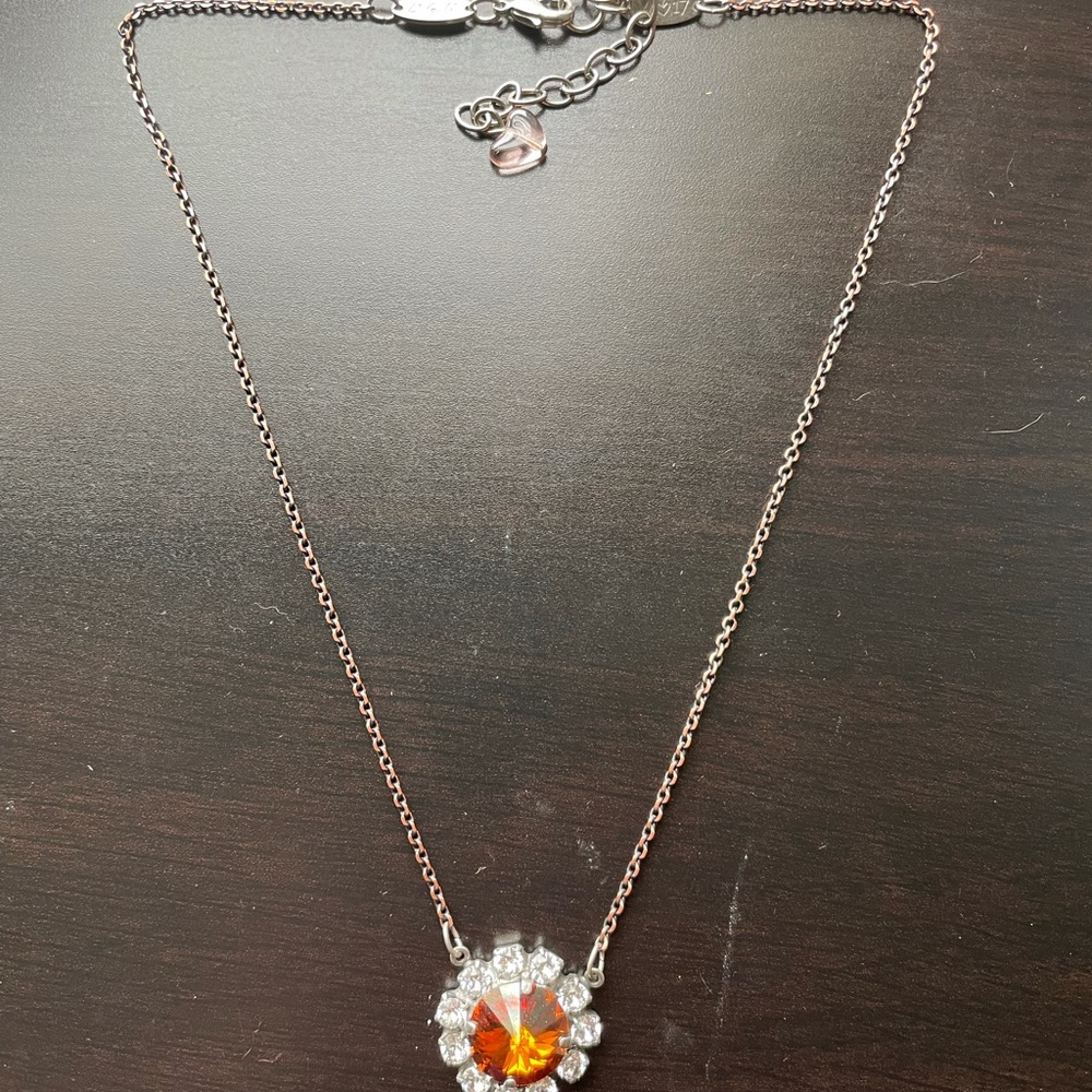 **AUTHENTIC** NWOT Sabika Impeccable Necklace